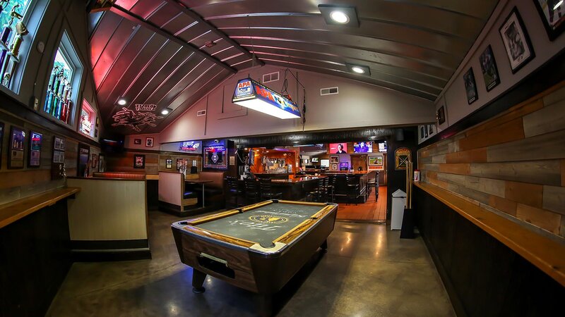 Sidelines Sports Bar & Grill - Gallery Photo 1